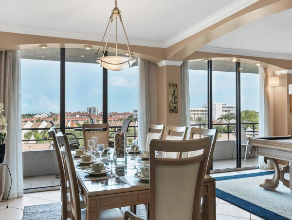 Sixth floor Condo with views of Northern Siesta Key and the Gulf